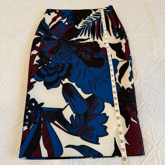 Ted Baker Darle Pencil Skirt Woodblock Leaf Floral Size 2 - Picture 5 of 10